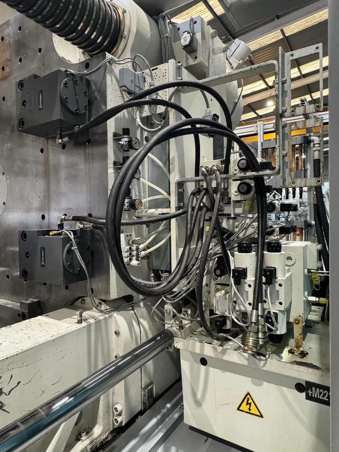 Krauss-Maffei KM 800-6100 MX