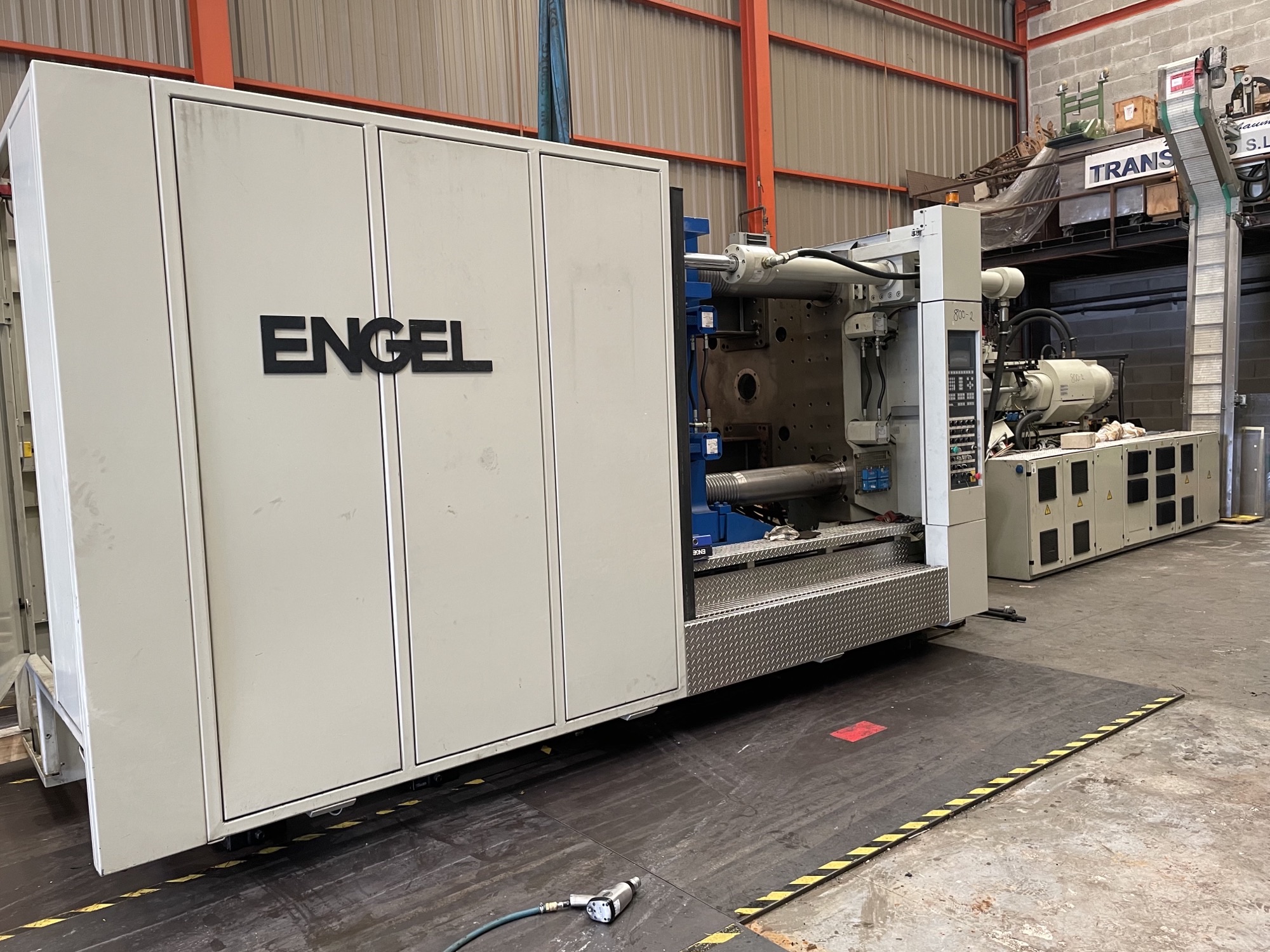 INJECTION MOLDING MACHINES HORIZONTAL ENGEL DUO 4550/800