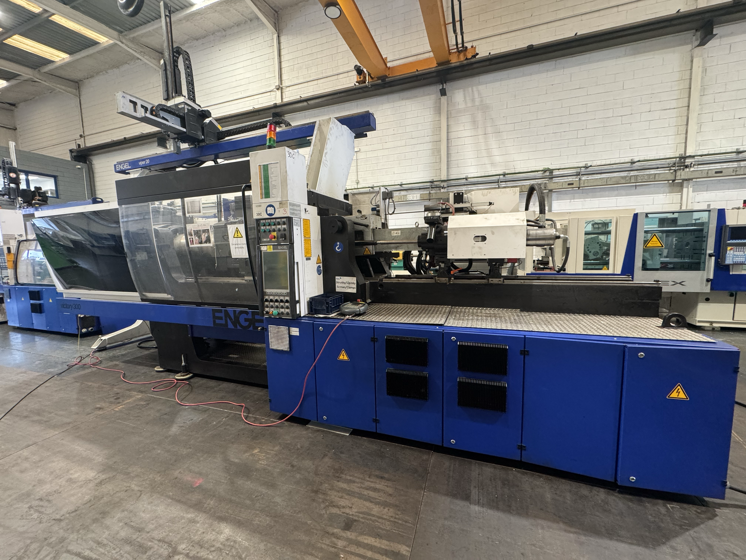 Engel Victory 750/300 Tech